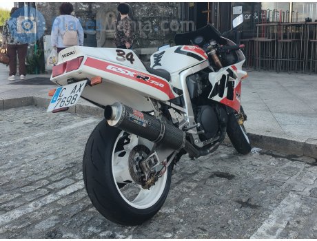 C 7698 AX, Suzuki GSX-R Series