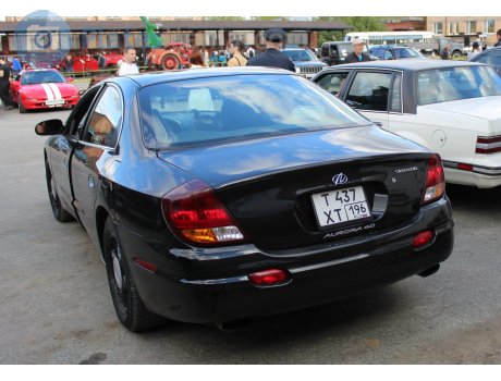 т437хт196, Oldsmobile Aurora