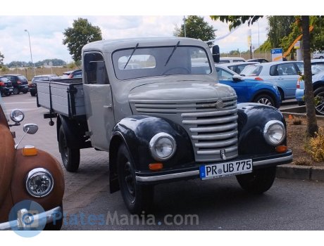 PR UB 775, Barkas V901