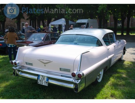 ZA 235 YM, Cadillac Sixty Special