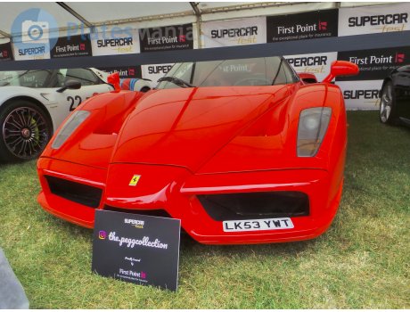 LK53 YWT, Ferrari Enzo