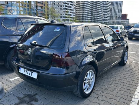 02 KITTY, Volkswagen Golf