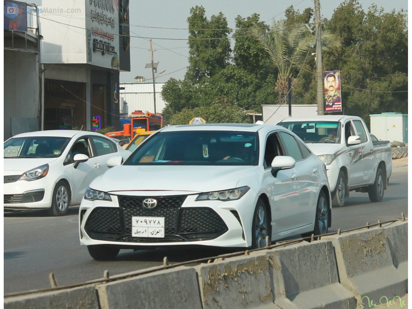 ٧٠٩٧٧٨, Toyota Avalon 5th gen (XX50), 2018–2022 (–present for CN-market)