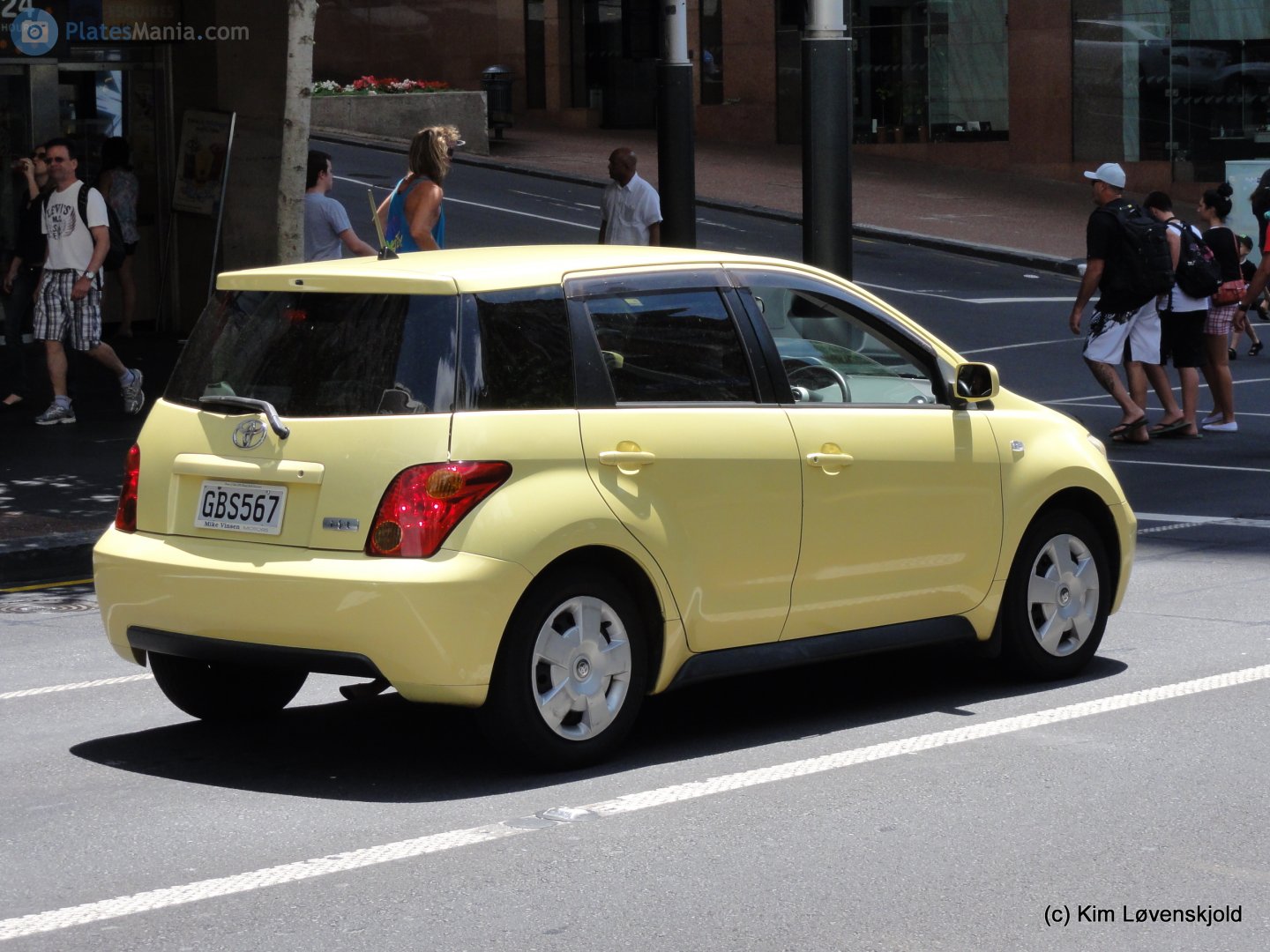 GBS567, Toyota Ist 1st gen (XP60), 2002–2007