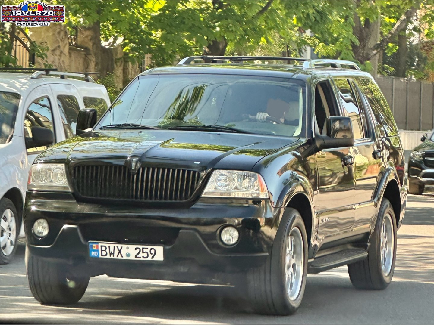 BWX 259, Lincoln Aviator 1st gen (UN152), 2002–2005