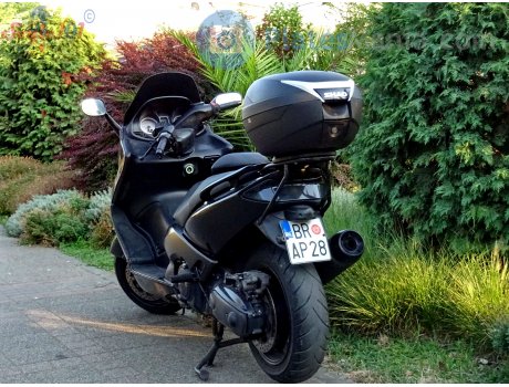 BR AP28, Yamaha TMAX