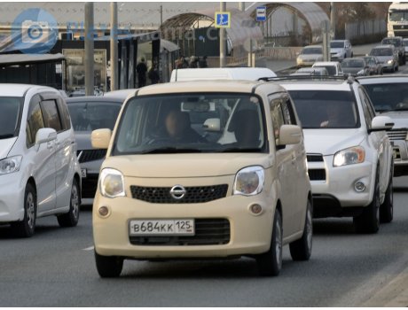 в684кк125, Nissan Moco