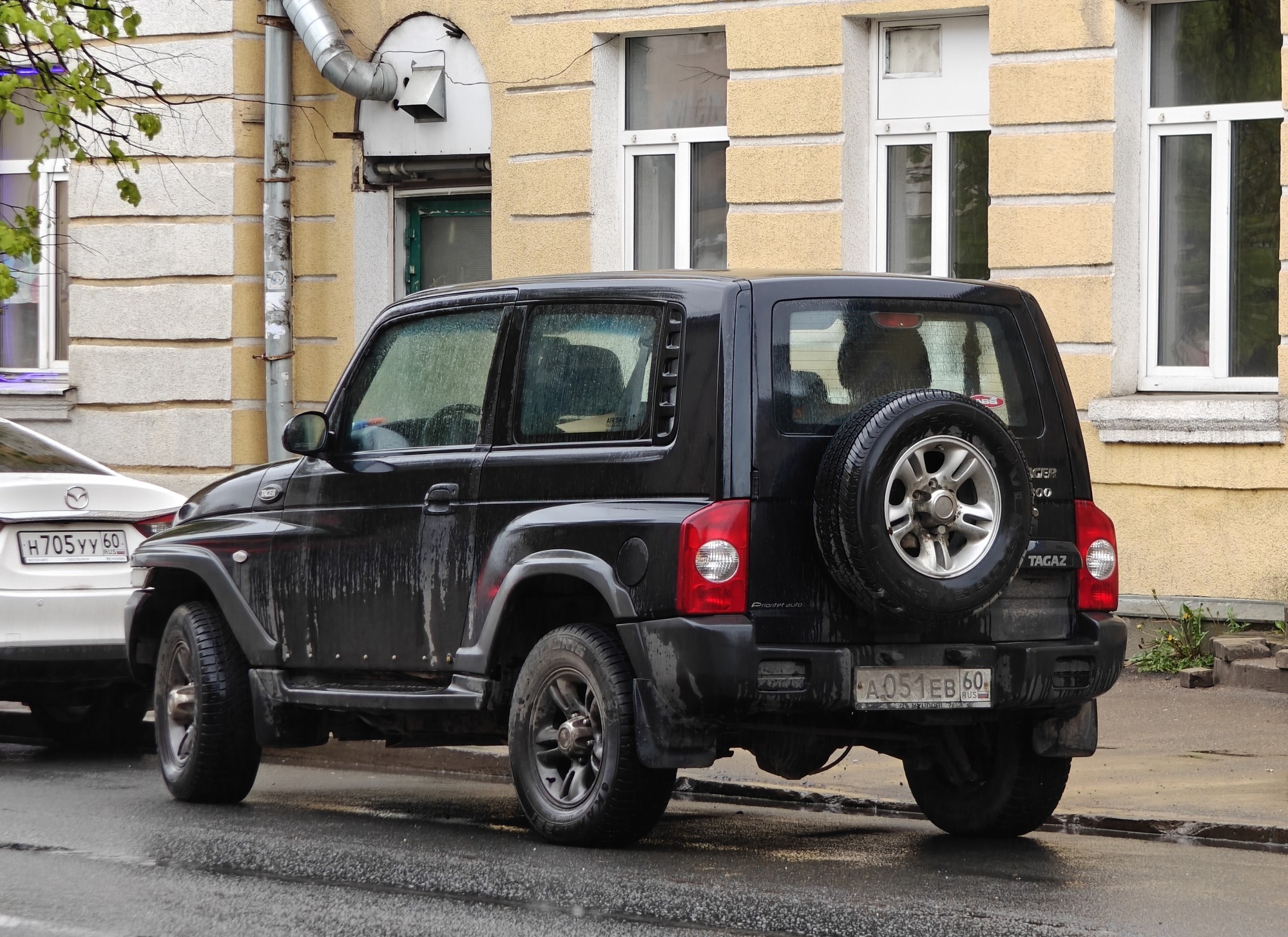 а 051 ев 60, TagAZ Tager 1st gen 3-door SUV, 2008–2012