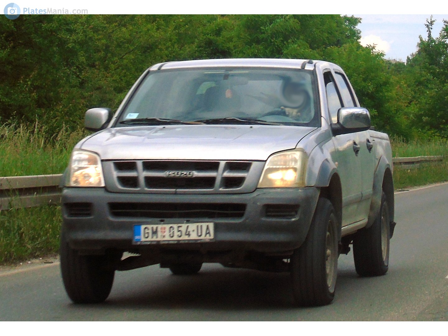 GM 054-UA, Isuzu D-Max 2nd gen (RT50), 2011–2021
