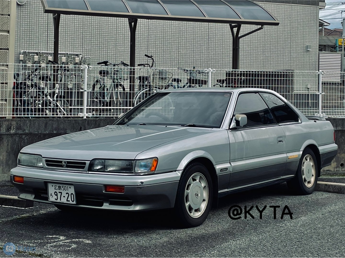 広島 501 ち 9720, Nissan Leopard 2nd gen (F31), 1986–1992