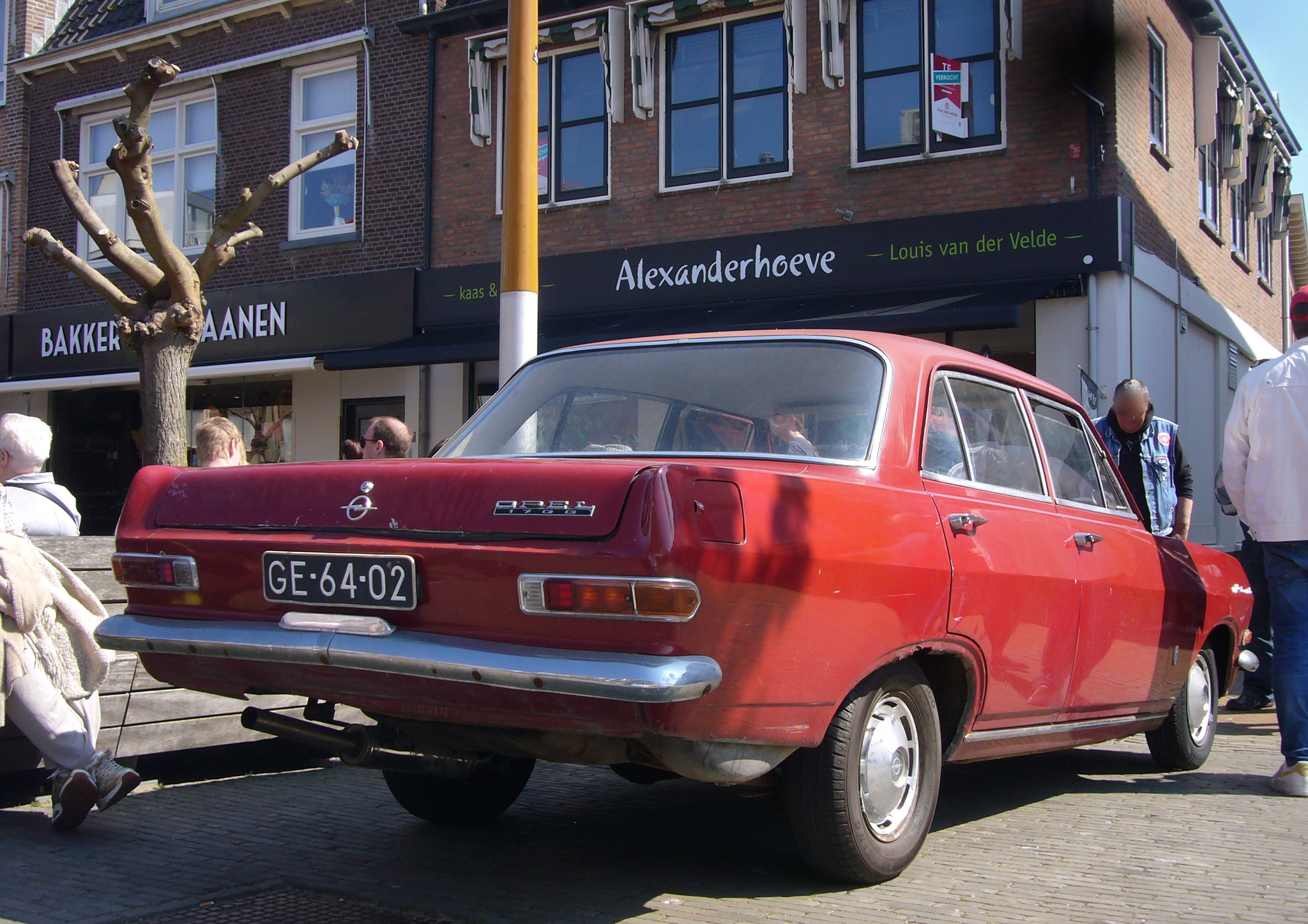 GE-64-02, Opel Rekord 1st gen 4-door Sedan (A), 1963–1965