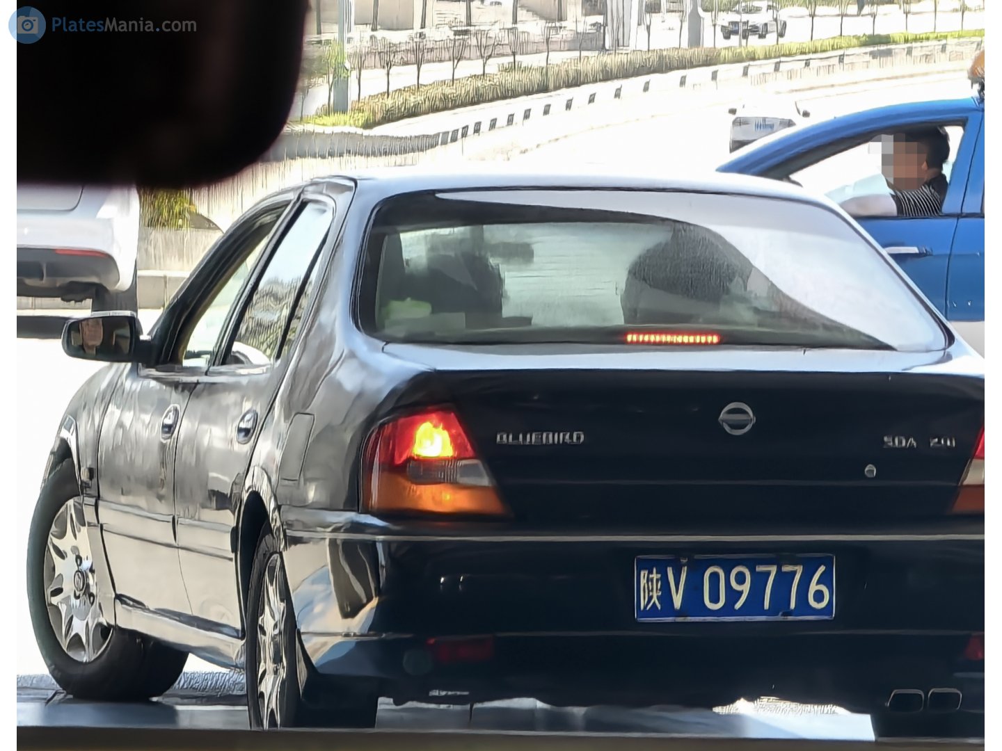 陕V·09776, Nissan Bluebird 9th gen Sedan (U13; CN-market), 1st facelift, 2001–2003