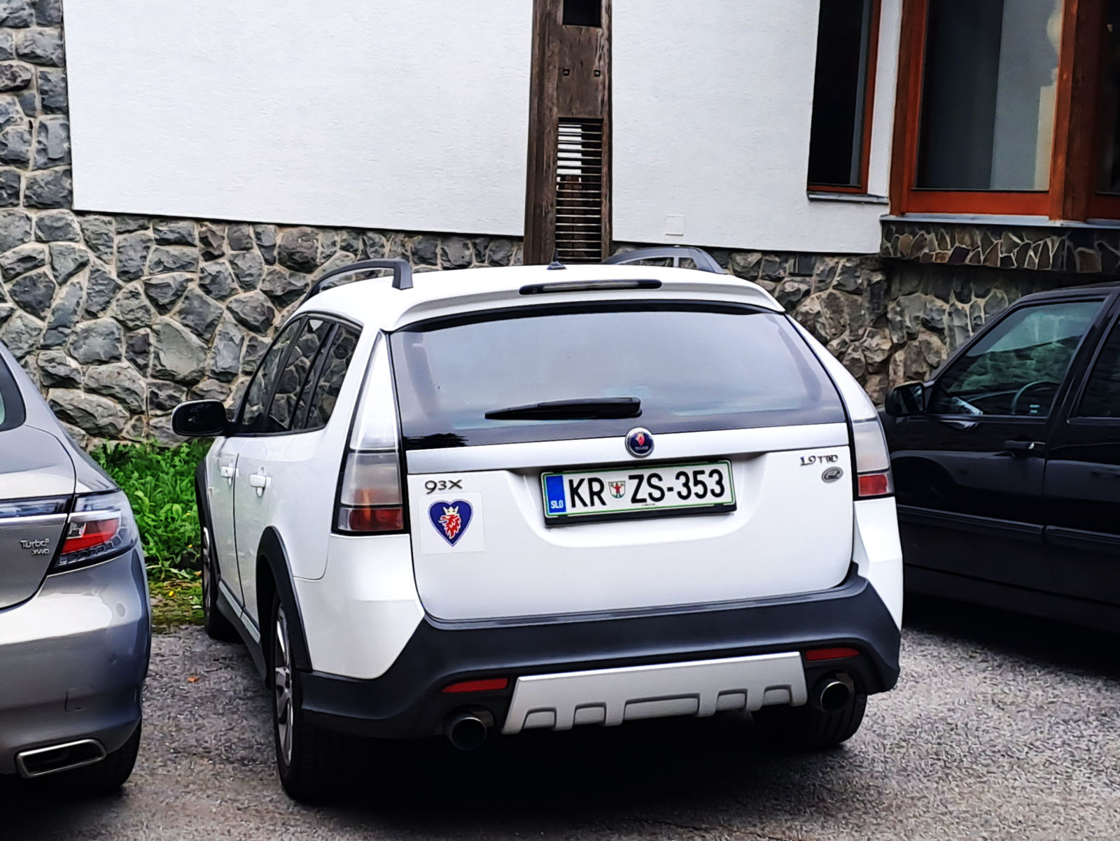 KR ZS-353, SAAB 9-3X 1st gen (YS3F), 2009–2011