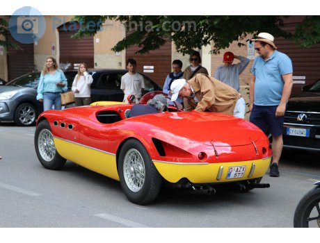 O-AZX-577, Ferrari 250