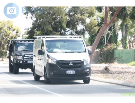 1HJV-271, Mitsubishi Express