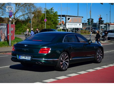 WAT PK 550, Bentley Flying Spur