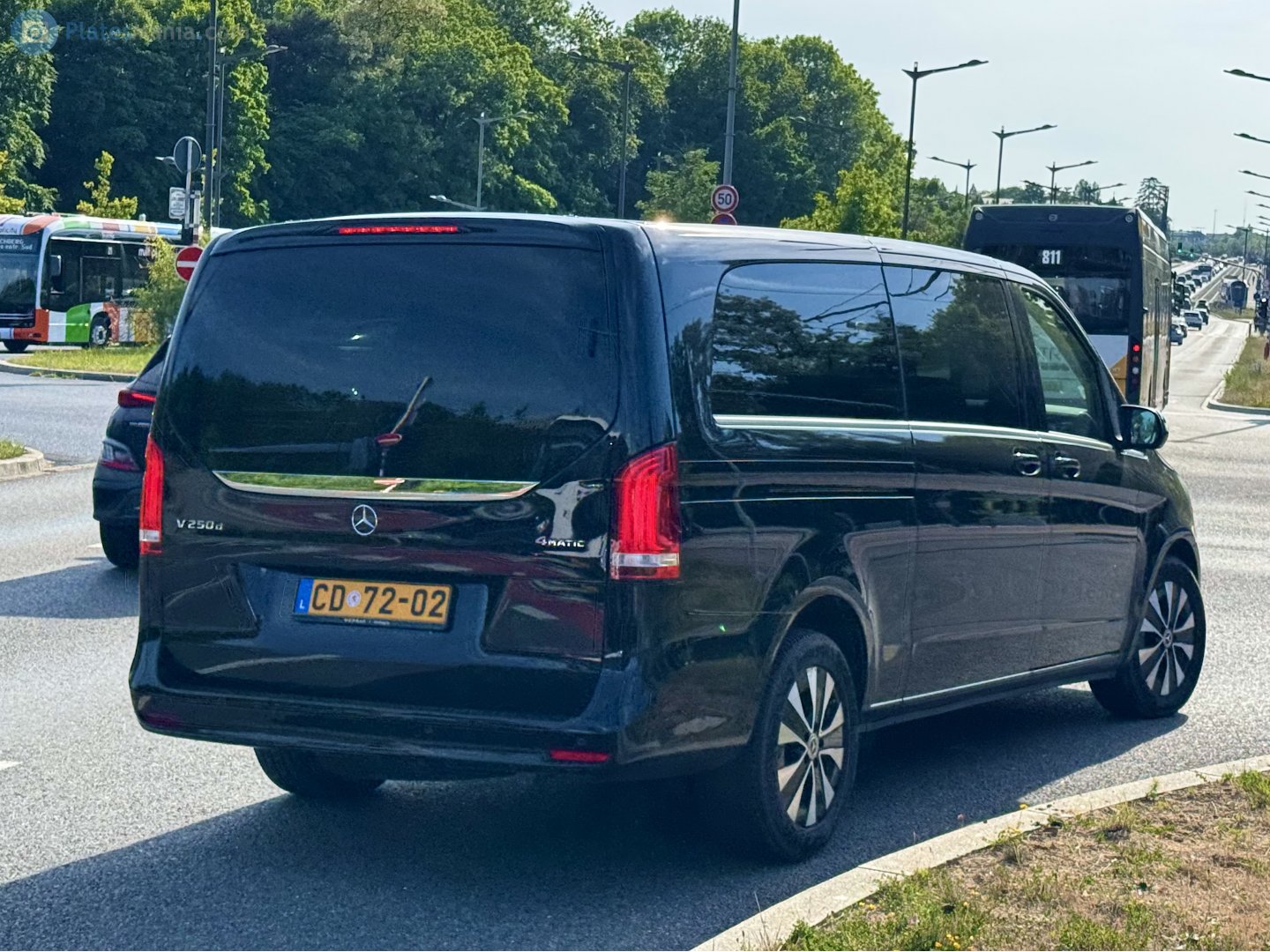 CD 72-02, Mercedes-Benz V-Klasse 3rd gen (W447), 2014–2023