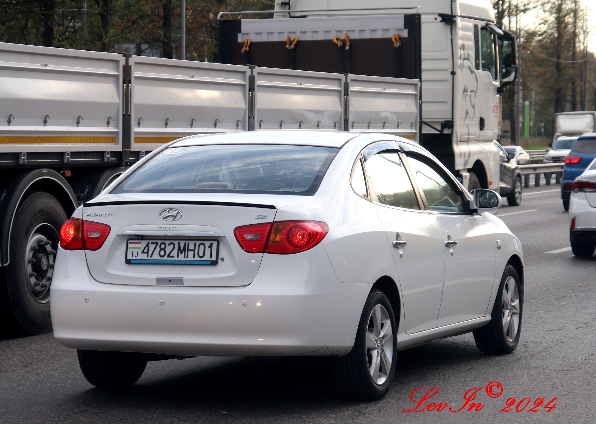 4782MH01, Hyundai Avante 