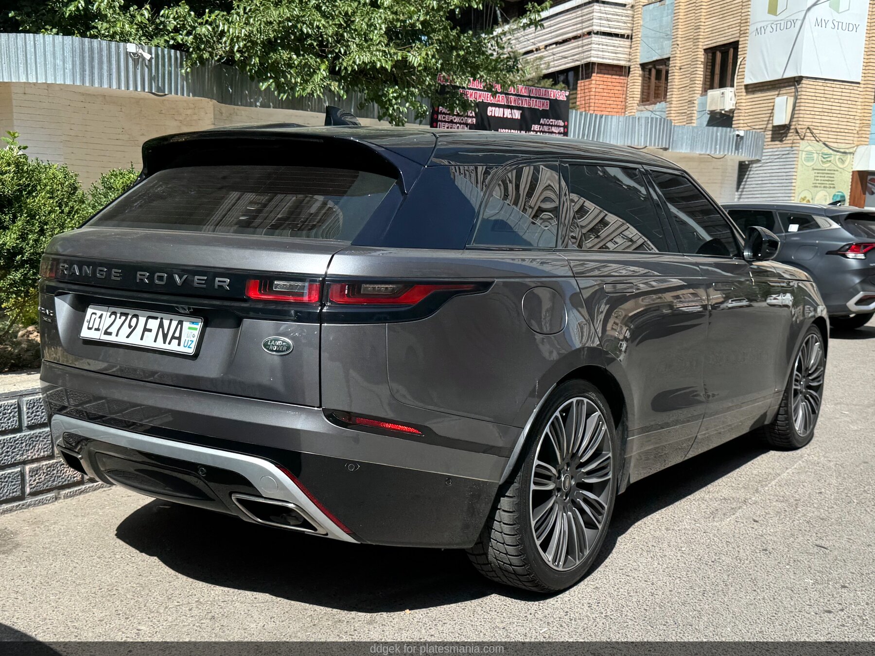 01 279 FNA, Land Rover Range Rover Velar 1st gen (L560), 2017–