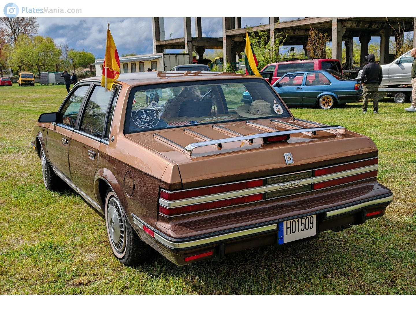 H01509, Buick Century 5th gen Sedan (19; A-body), 1981–1988