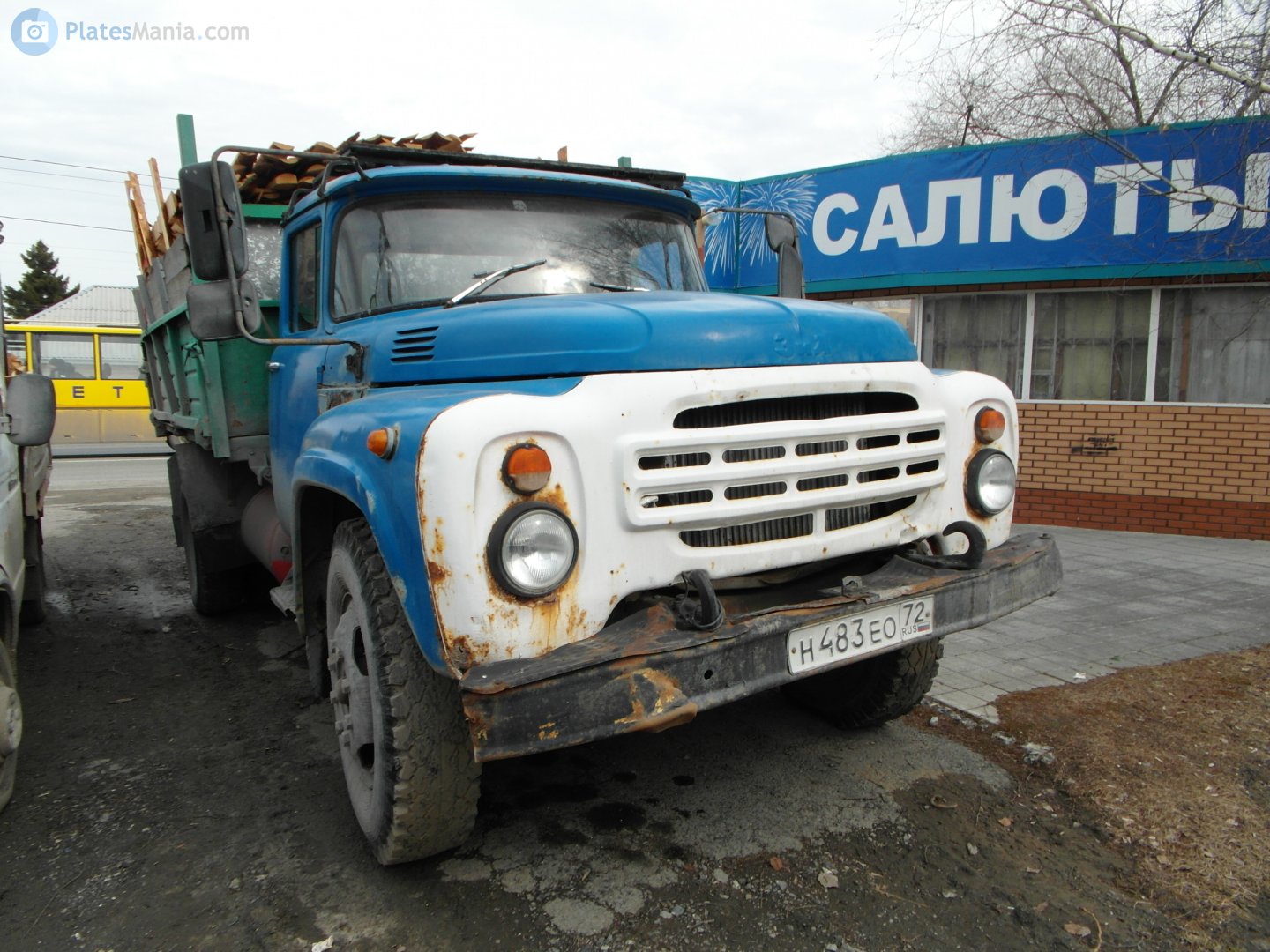 н 483 ео 72, ZIL 130 138/4318, 1975–1994