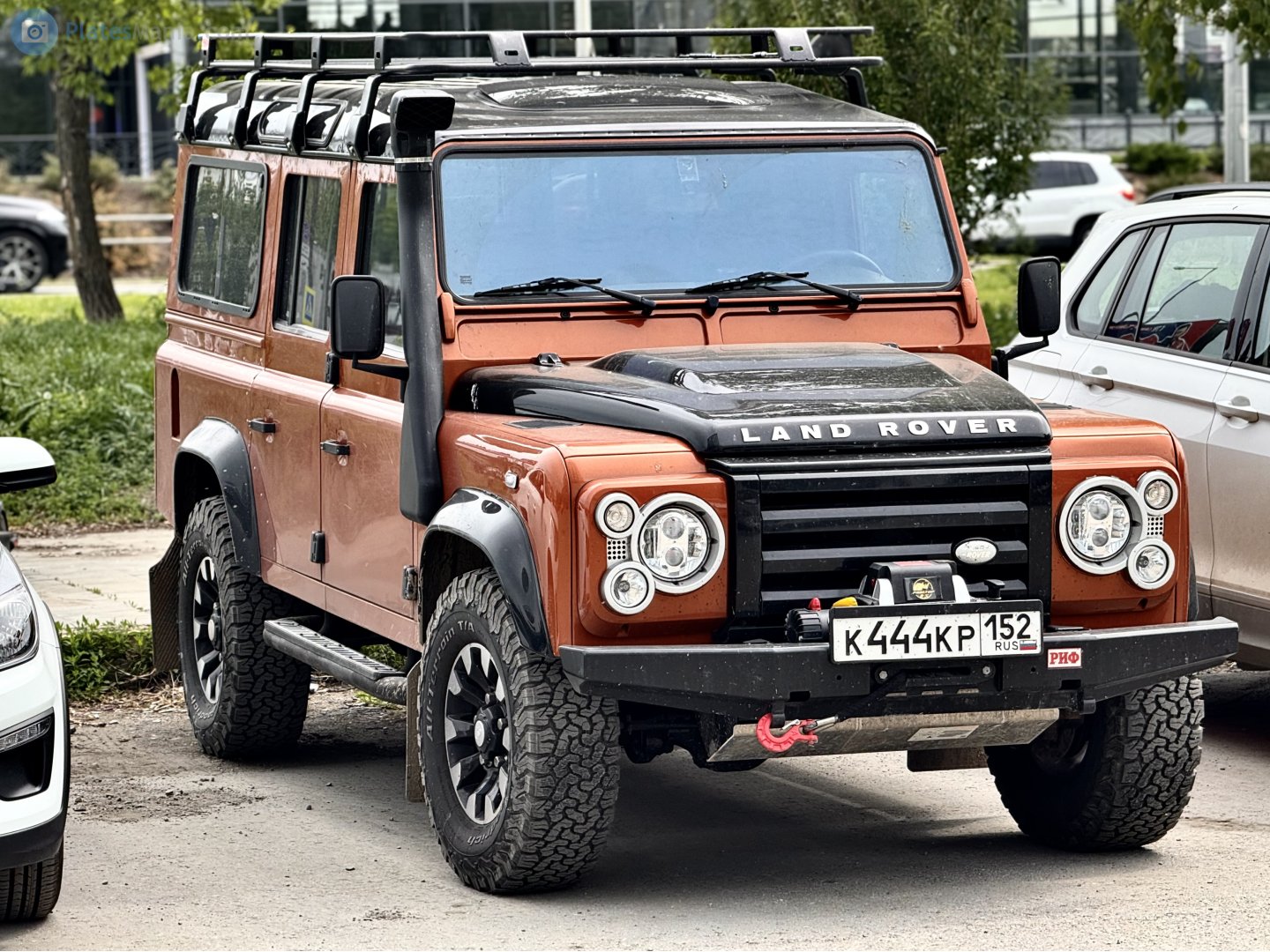 к 444 кр 152, Land Rover Defender 1st gen 110