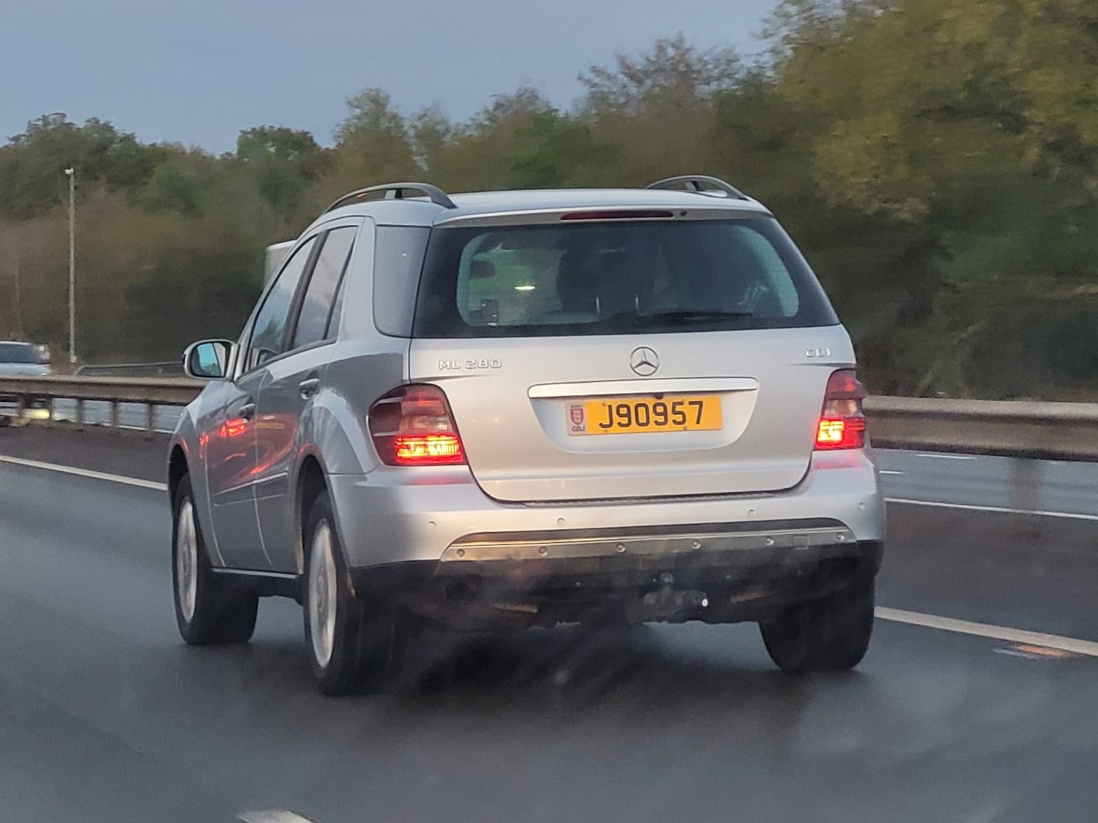 J90957, Mercedes-Benz M-Klasse 2nd gen (W164), 2005–2011