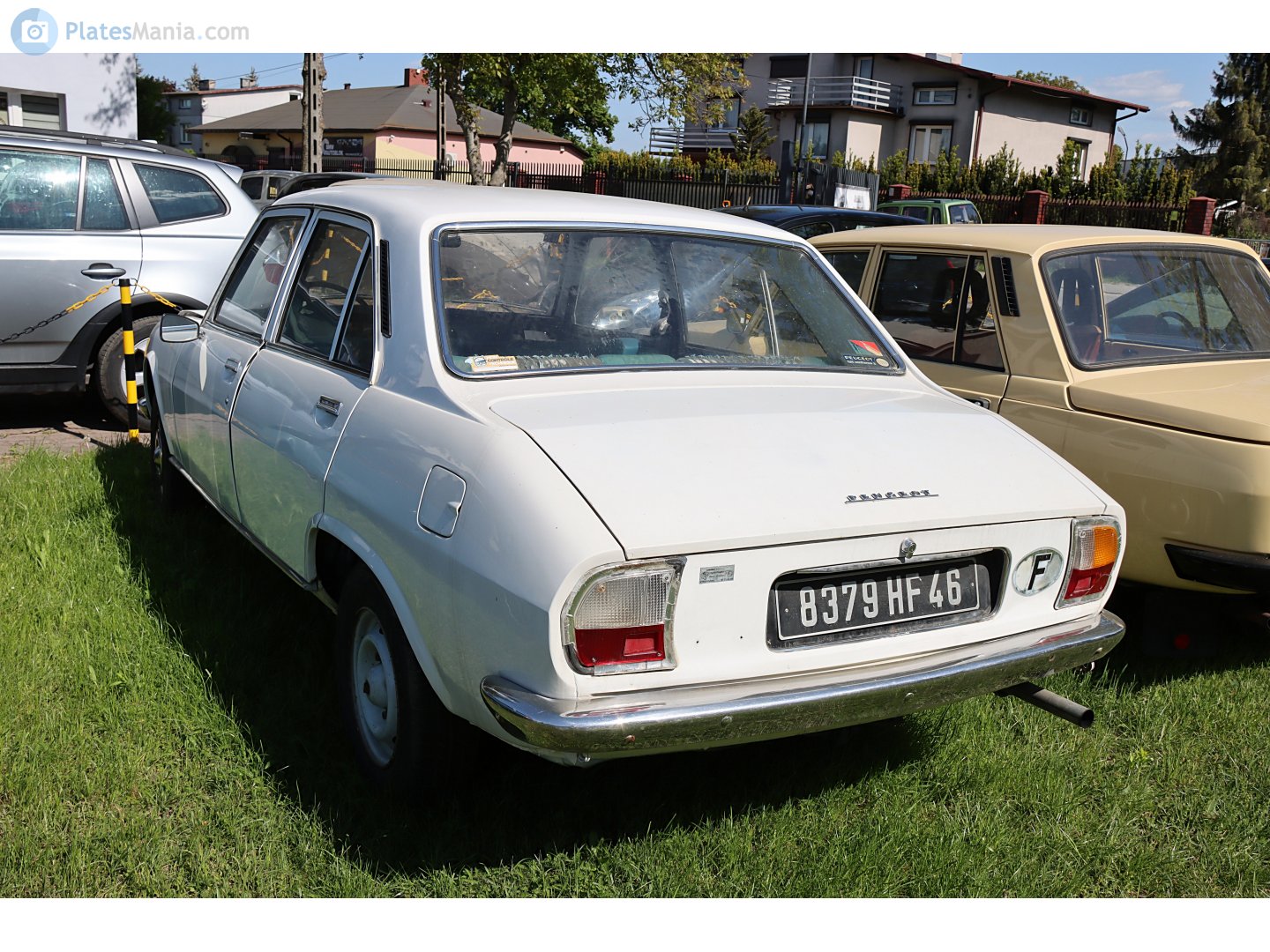 8379 HF 46, Peugeot 504 1st gen Sedan (E), 1968–1983 (–1999 for LATAM-market, –2006 for African-market)