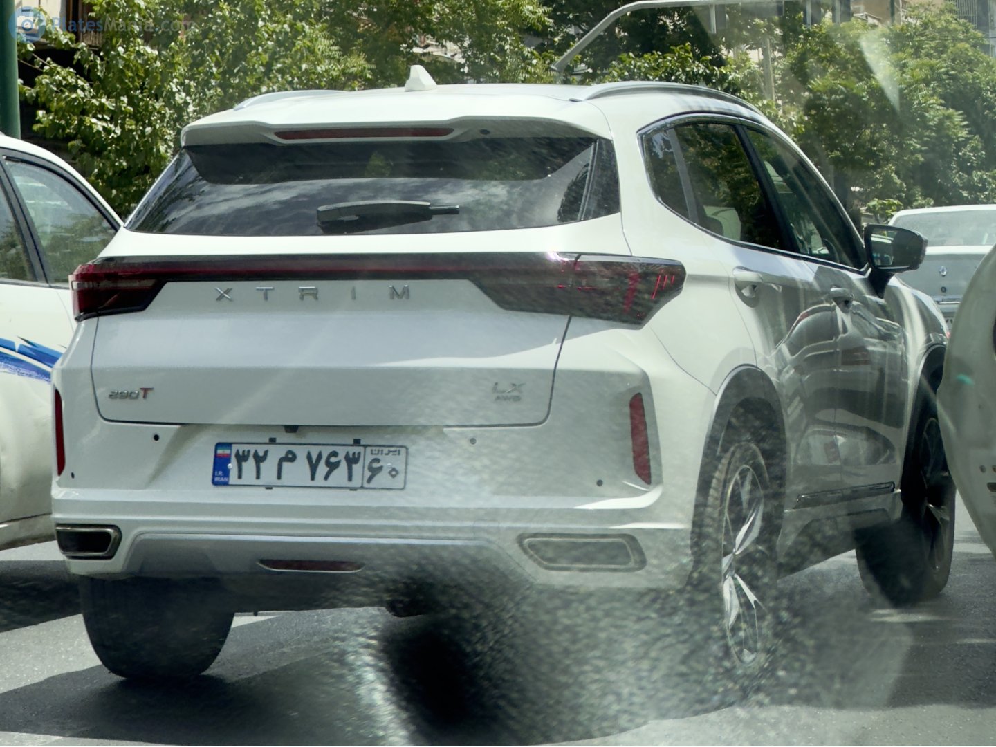 ۳۲م۷۶۳ ۶۰, Private owners 