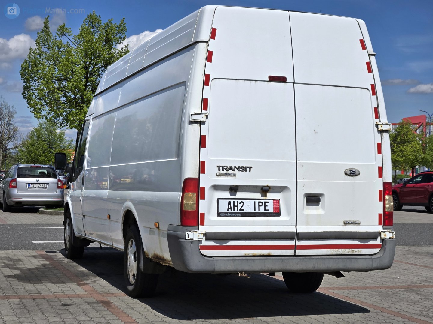 AH2 IPE, Ford Transit 3rd gen Van (V184/V185), 2000–2006