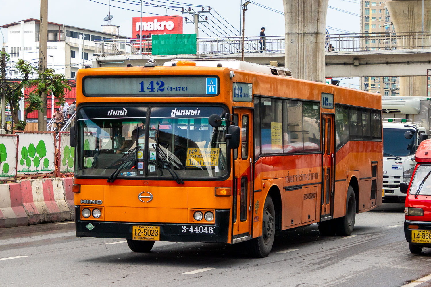 12-5023, Thonburi Bus Body Hino RU1J 