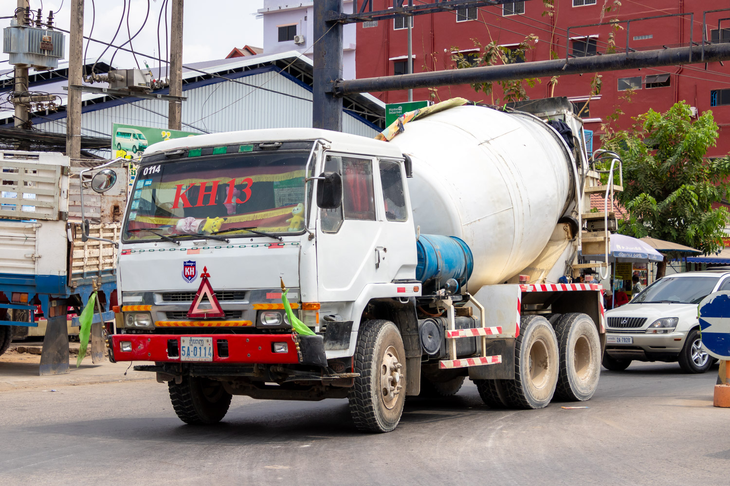 5A-0114, Mitsubishi Fuso The Great 1st gen, facelift, 1993–2001