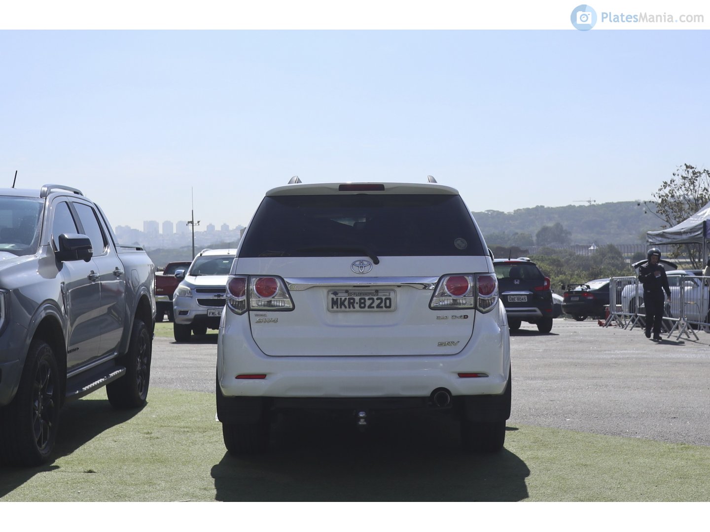 MKR-8220, Toyota SW4 3rd gen Hilux SW4 (AN50/AN60), facelift, 2011–2016