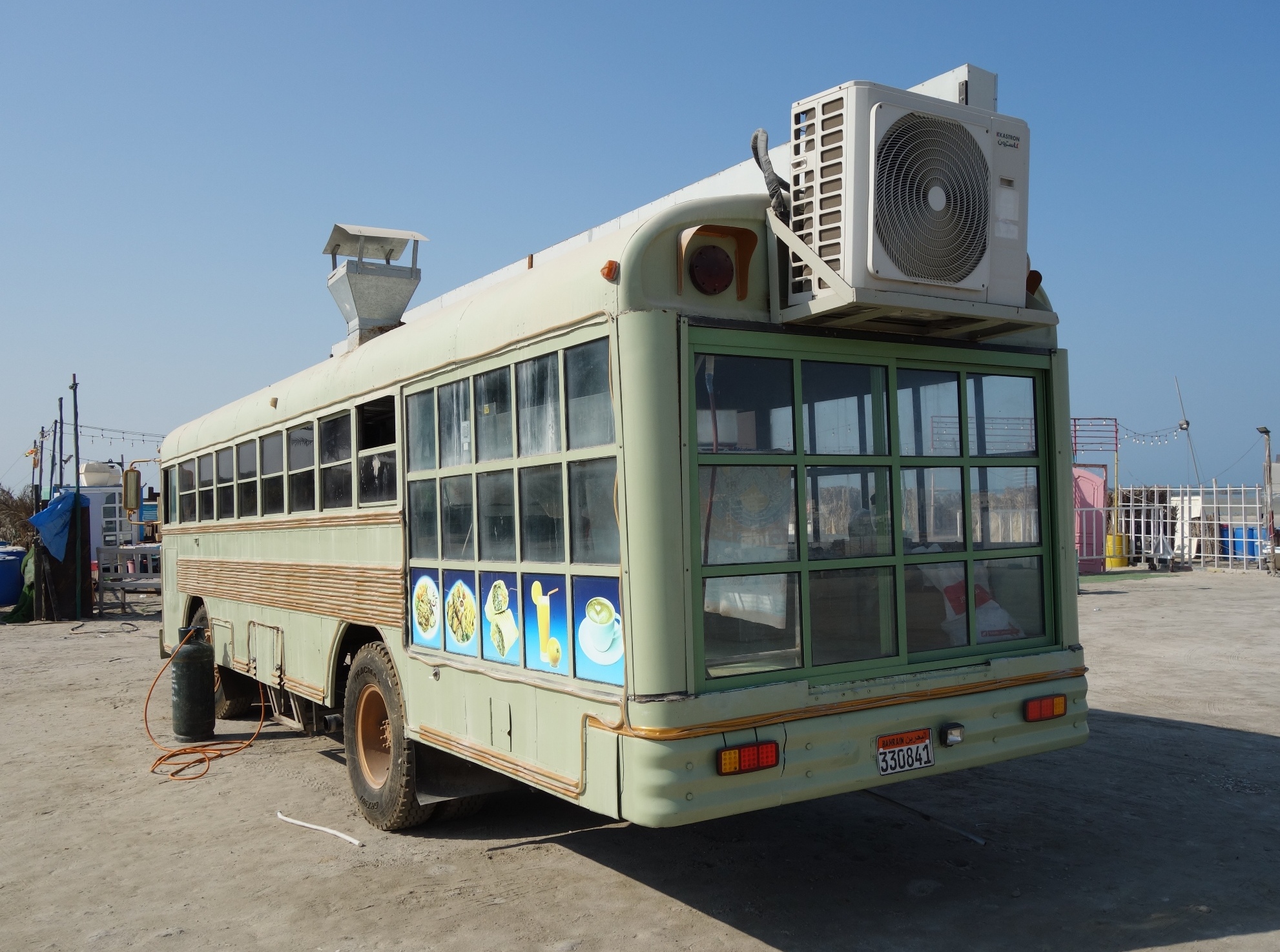 330841, Blue Bird TC2000 