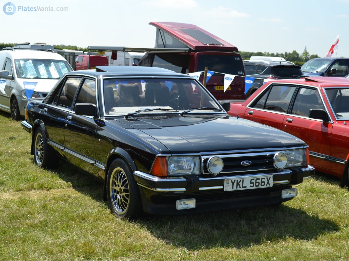 YKL566X, Ford Granada 2nd gen 4-door Sedan (GFU; EU-market), 1977–1985