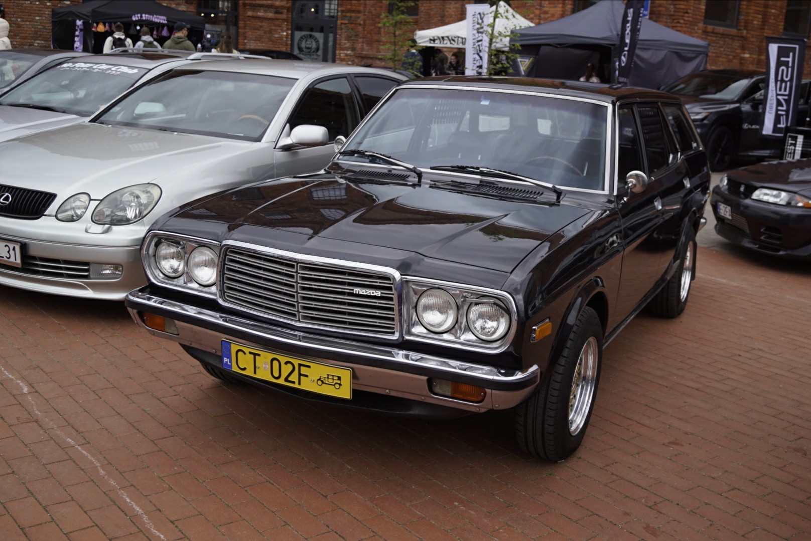 CT 02F, Mazda 929 1st gen Wagon (LA2), 1973–1978