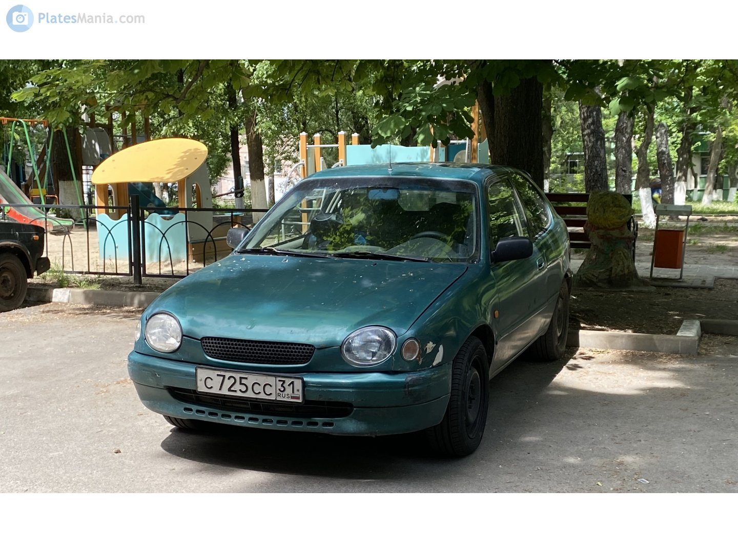 с 725 сс 31, Toyota Corolla 8th gen 3-door Hatch (E110), 1997–2001