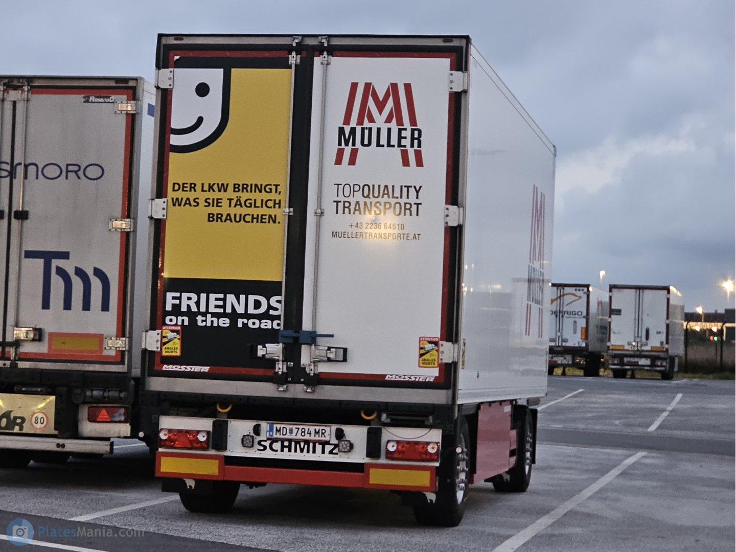 MD 784 MR, Schmitz AKO 