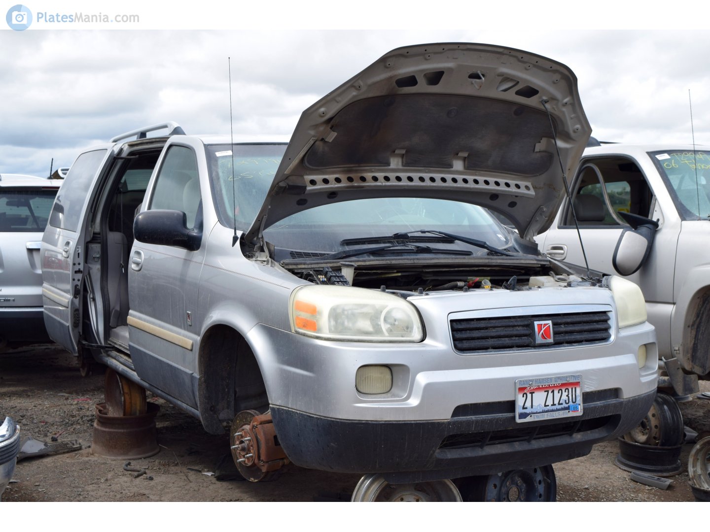 2T Z123U, Saturn Relay 1st gen (GMT201), 2004–2006