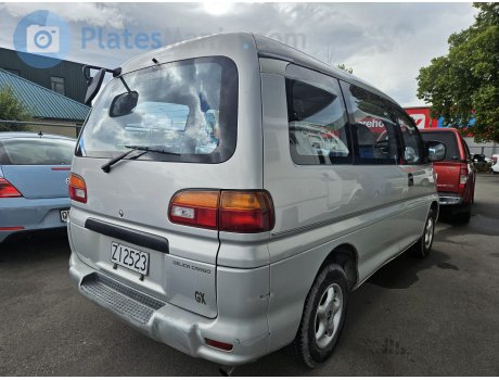 ZI2523, Mitsubishi Delica