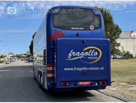 WZ JUHU 1, Neoplan Skyliner