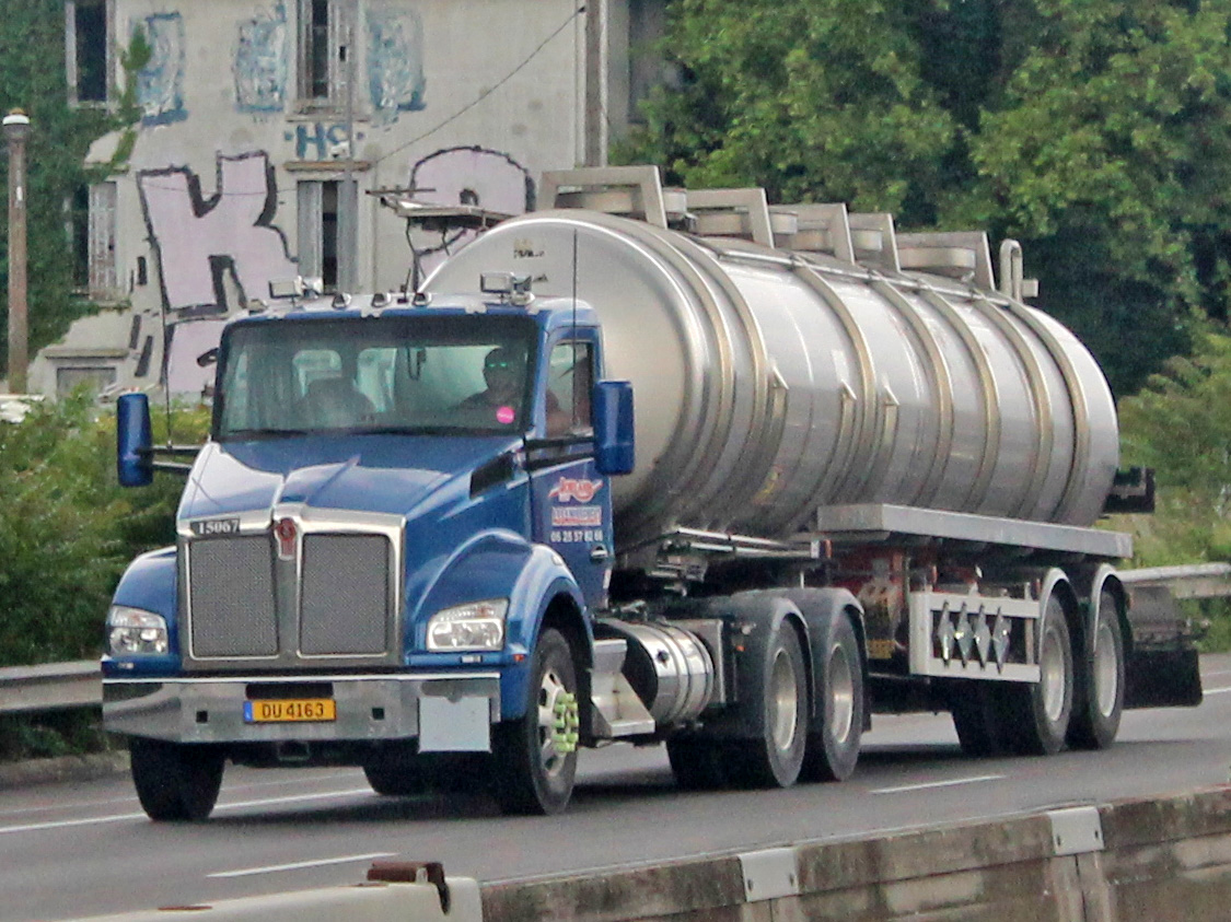 DU 4163, Kenworth T880 