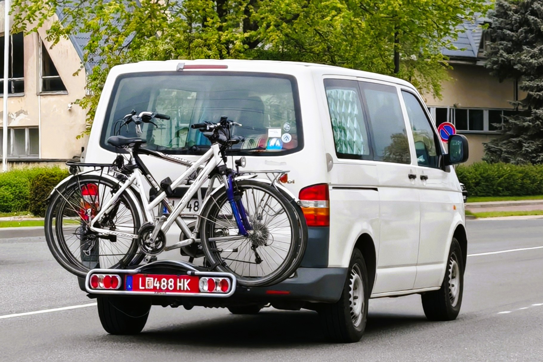 L 488 HK, Volkswagen Transporter 5th gen Van (T5) (7E/7H), 2003–2009
