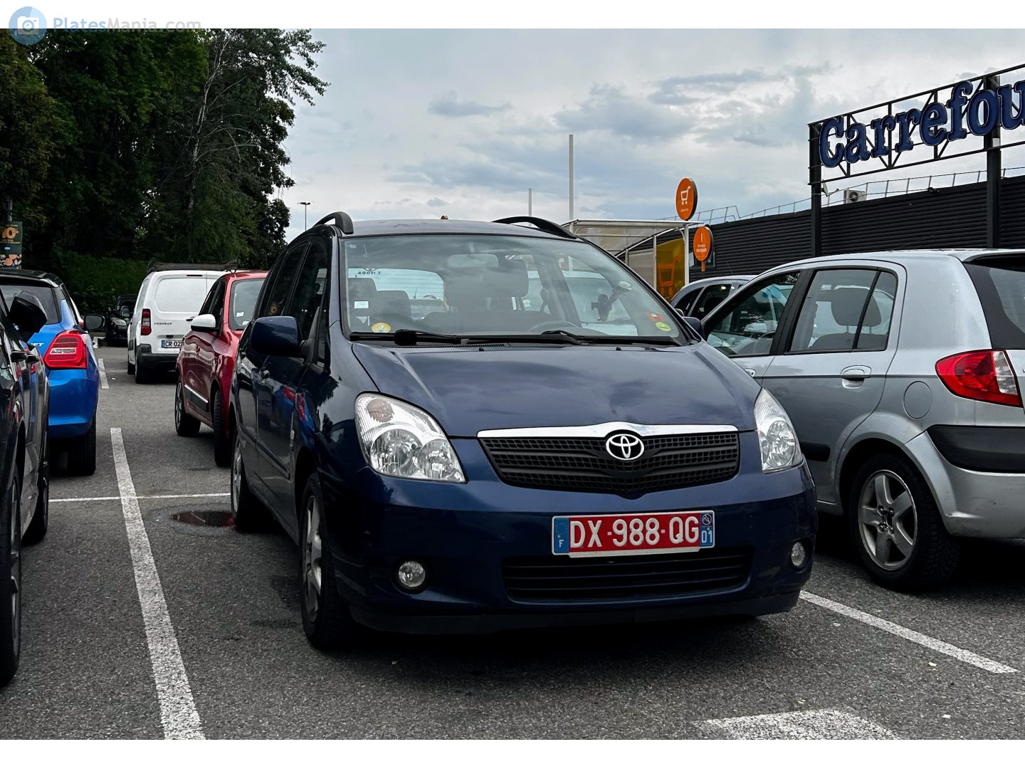 DX-988-QG, Toyota Corolla Verso 1st gen (E120), 2001–2004