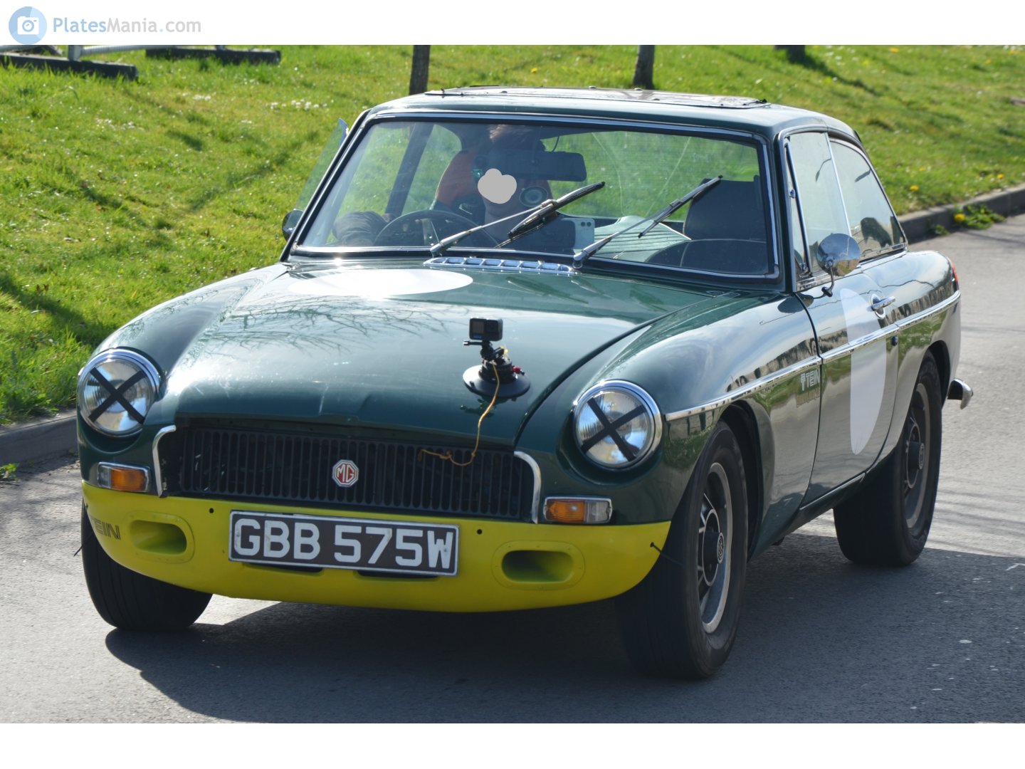 GBB575W, MG B 1st gen GT Coupé, 1965–1980