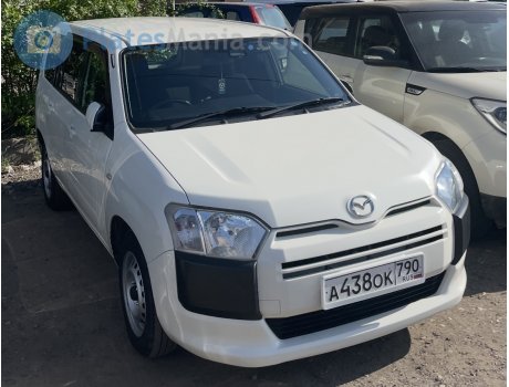 а438ок790, Mazda Familia Van