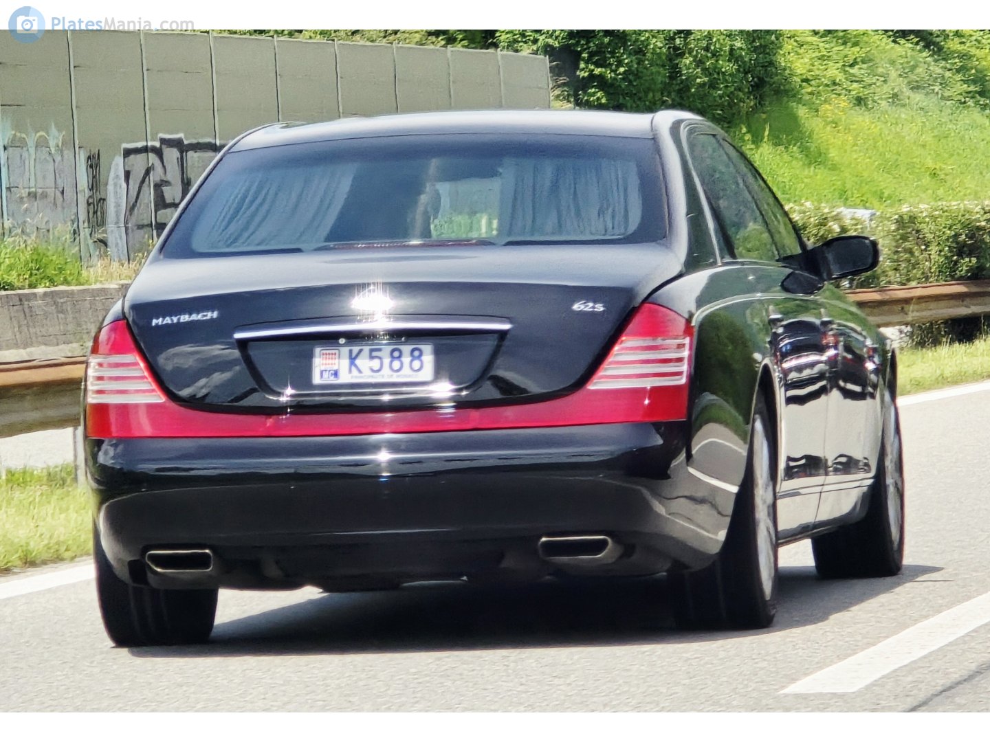 K588, Maybach 62S 1st gen (V240), 2007–2012