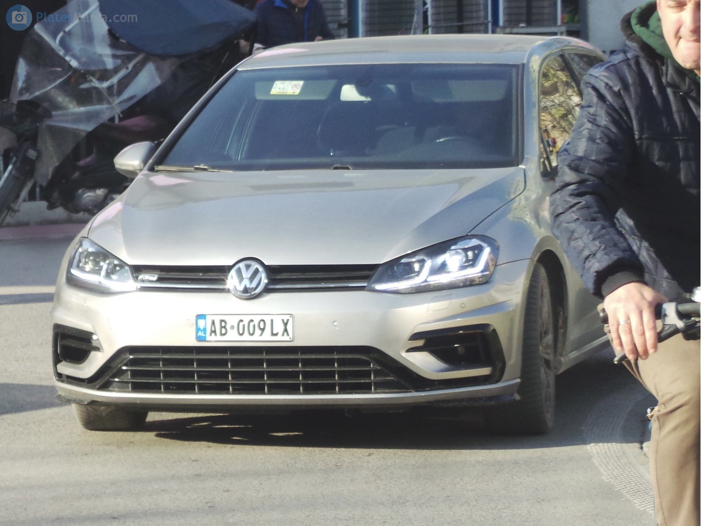 AB 009 LX, Volkswagen Golf 7th gen 5-door Hatch (5G), facelift, 2017–2021