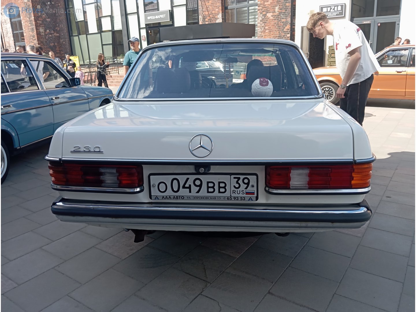 о 049 вв 39, Mercedes-Benz E-Klasse 200–300 Sedan (W123), 1975­–1986