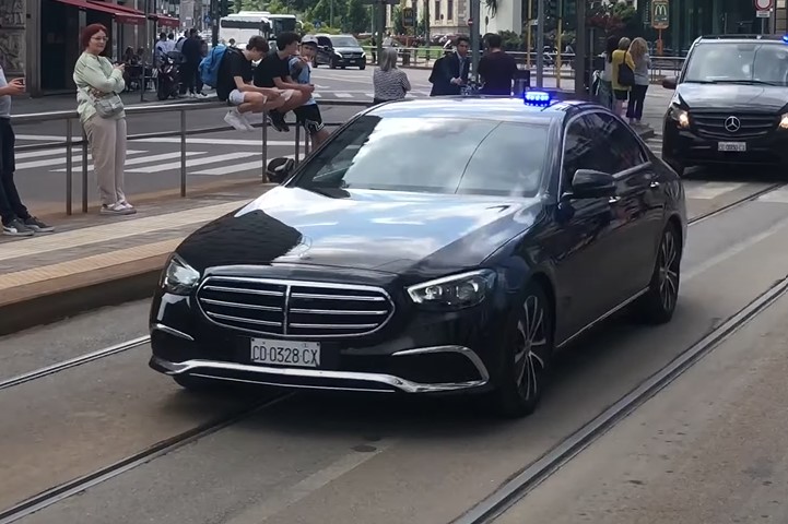 CD 0328 CX, Mercedes-Benz E-Klasse 5th gen Sedan (V213/W213), facelift, 2020­–2023